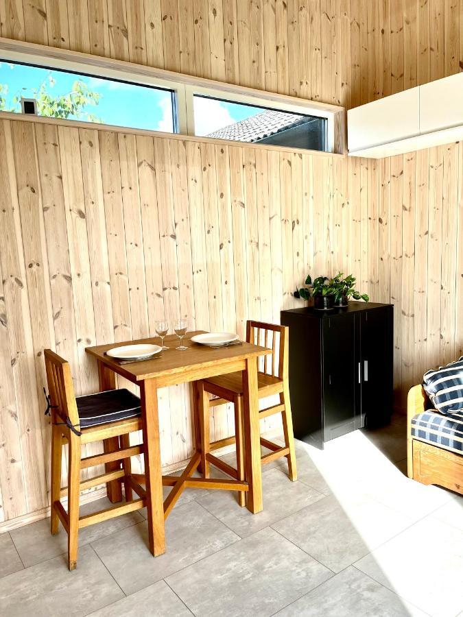 Neptuni Bed And Kitchen Varberg Exterior foto
