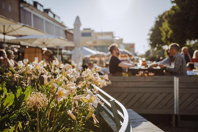 Neptuni Bed And Kitchen Varberg Exterior foto